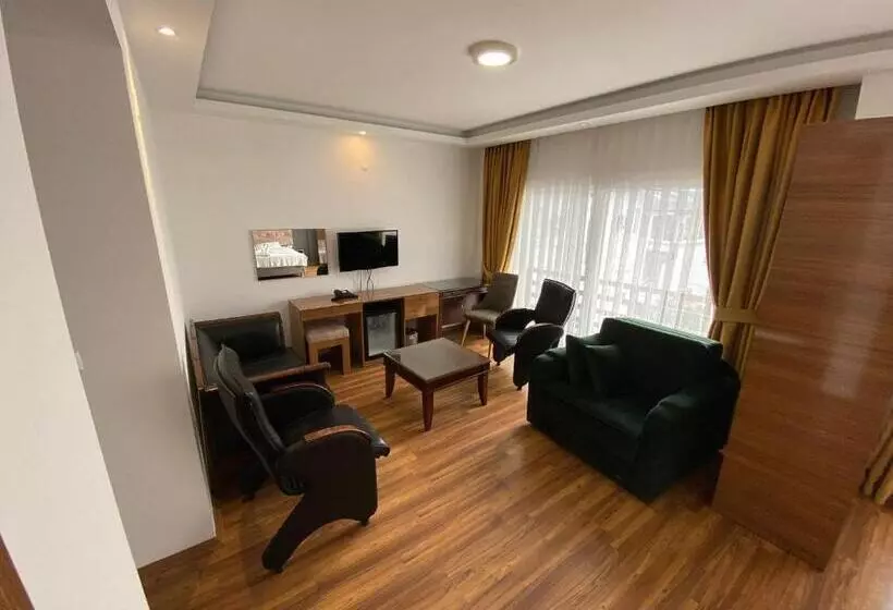Askar Port Otel