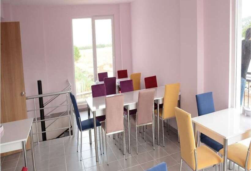 فندق Lavanta Villa