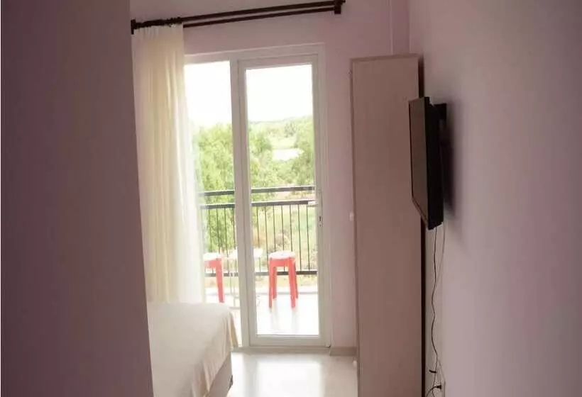 Hotelli Lavanta Villa