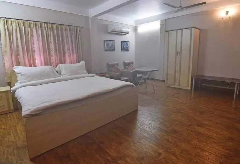 ホテル The Tanay's Dibrugarh Residency