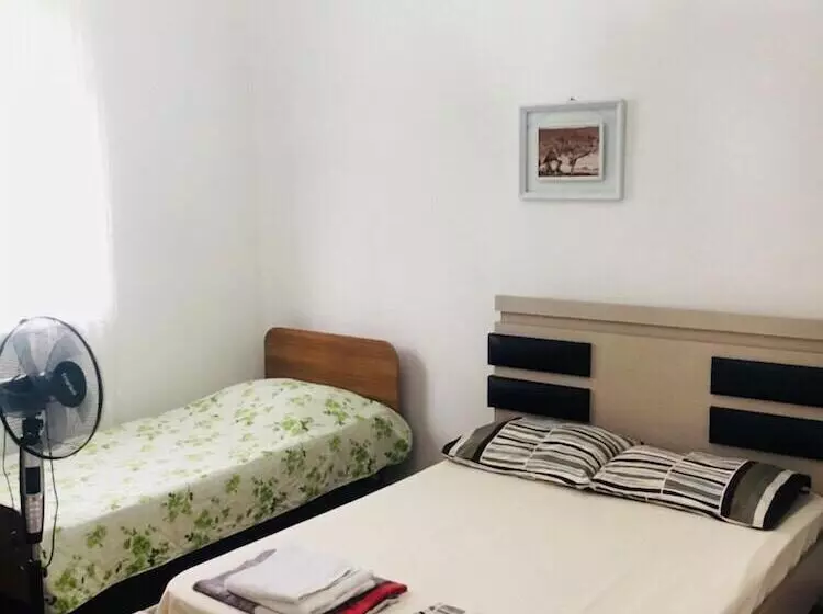 هتل Guest House Lazuri