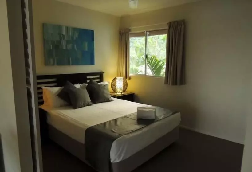 Airlie Central Apartments