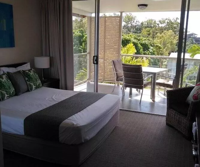 Airlie Central Apartments