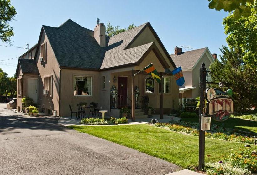 Amid Summer's Inn Bed And Breakfast