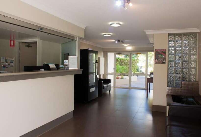 Bayview Bay Apartments & Marina