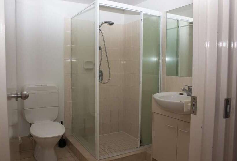 Bayview Bay Apartments & Marina