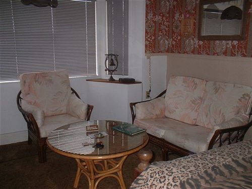 ベッドアンドブレックファースト Glass Beach Inn