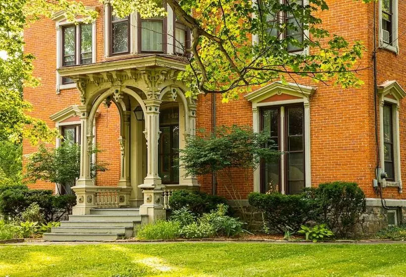 住宿加早餐  Rosemont Inn