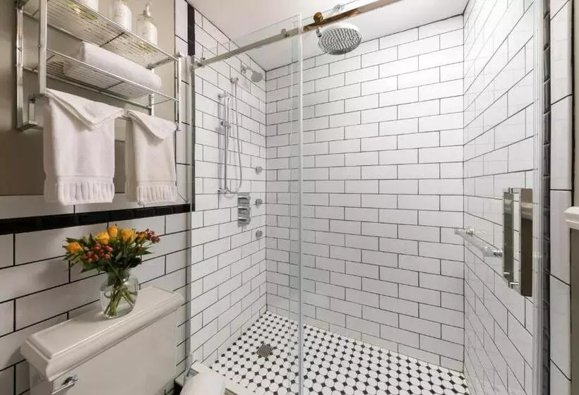 住宿加早餐  Rosemont Inn