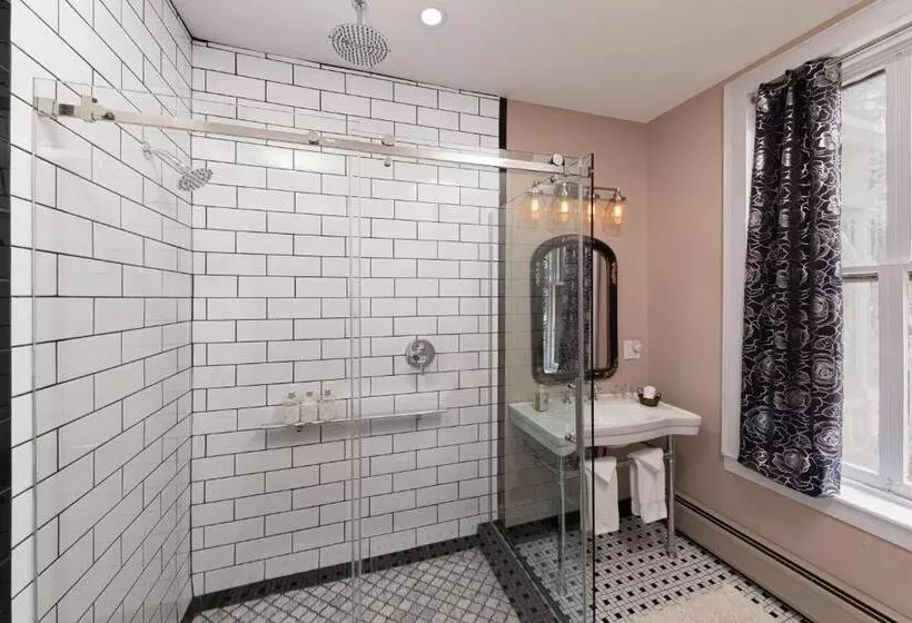 住宿加早餐  Rosemont Inn