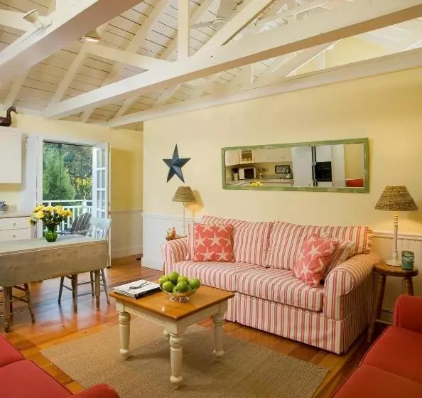 ベッドアンドブレックファースト The Harbour Cottage Inn