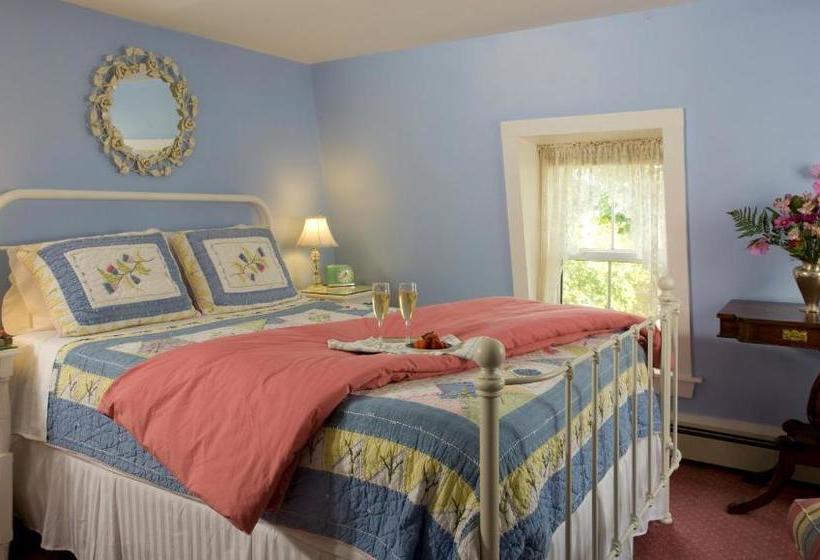 Aamiaismajoitus (B&B) The Harbour Cottage Inn