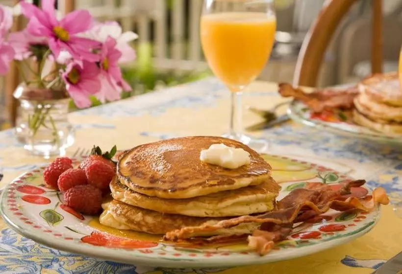 ベッドアンドブレックファースト The Harbour Cottage Inn