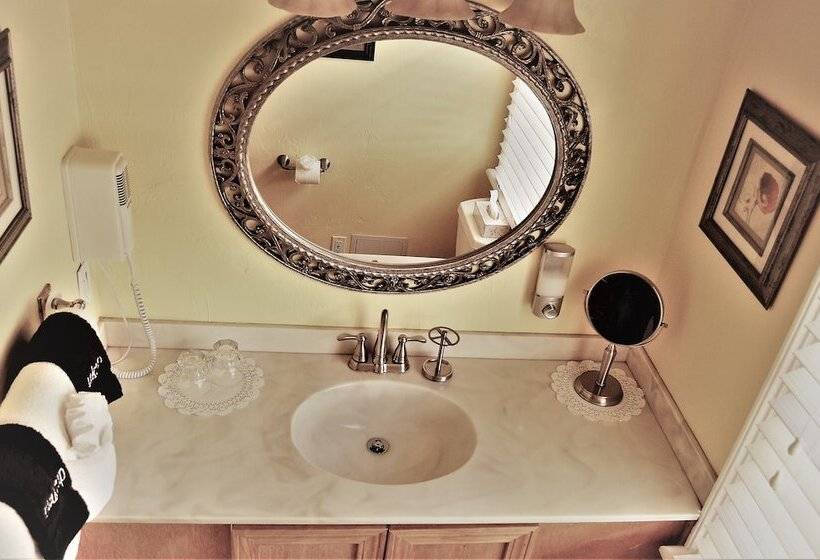 Casa De Solana Bed And Breakfast