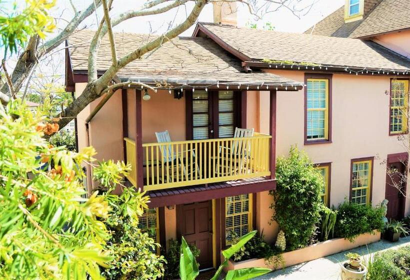 Casa De Solana Bed And Breakfast