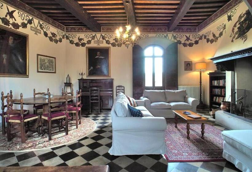 Castello Di Montalto