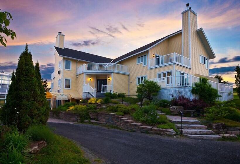 فندق Auberge West Brome