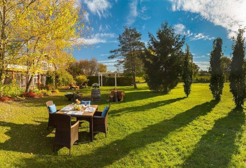 فندق Auberge West Brome