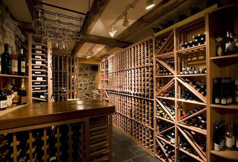 فندق Auberge West Brome