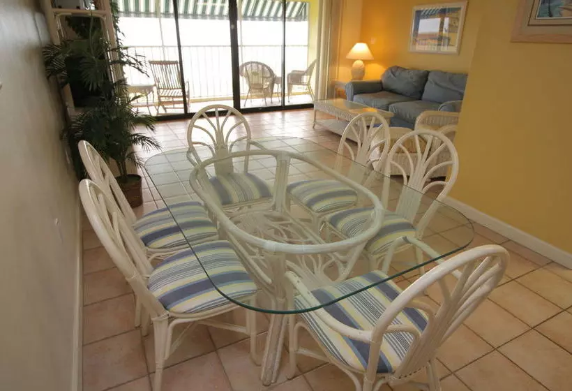 Отель Cabana Beach Club By Rva