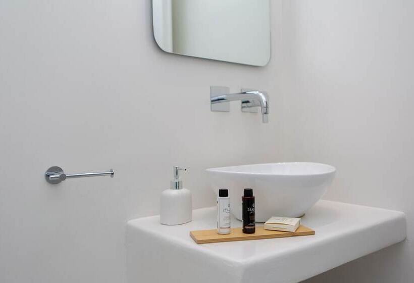 בית מלון כפרי Coralli Beach Apartments