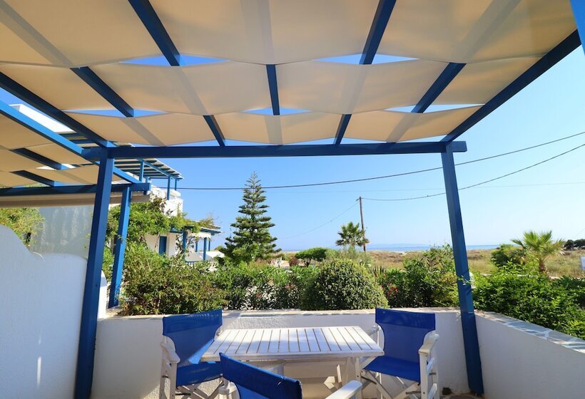 בית מלון כפרי Coralli Beach Apartments