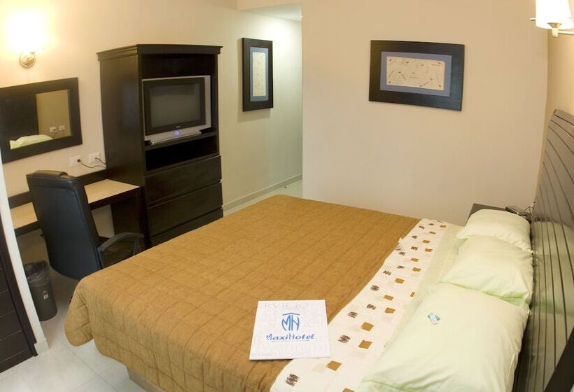 בית מלון כפרי El Mayo Inn