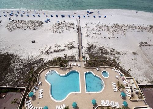 فندق Emerald Isle Resort