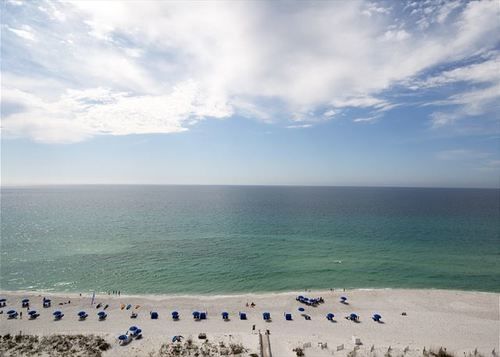 فندق Emerald Isle Resort