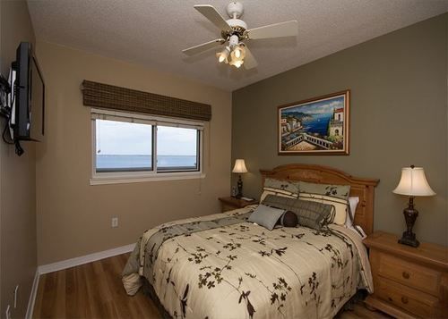 فندق Emerald Isle Resort