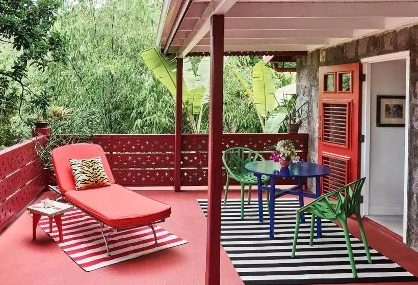 هتل Golden Rock Nevis