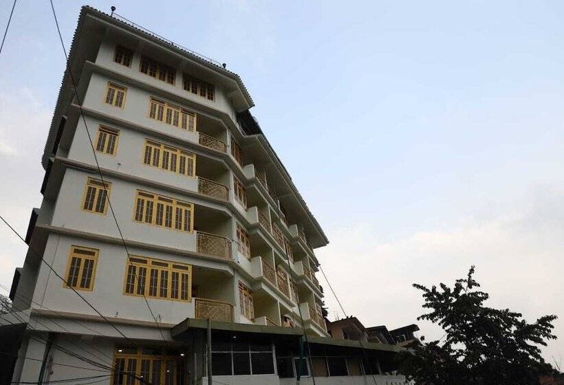 هتل Jewel Himalayan Heights