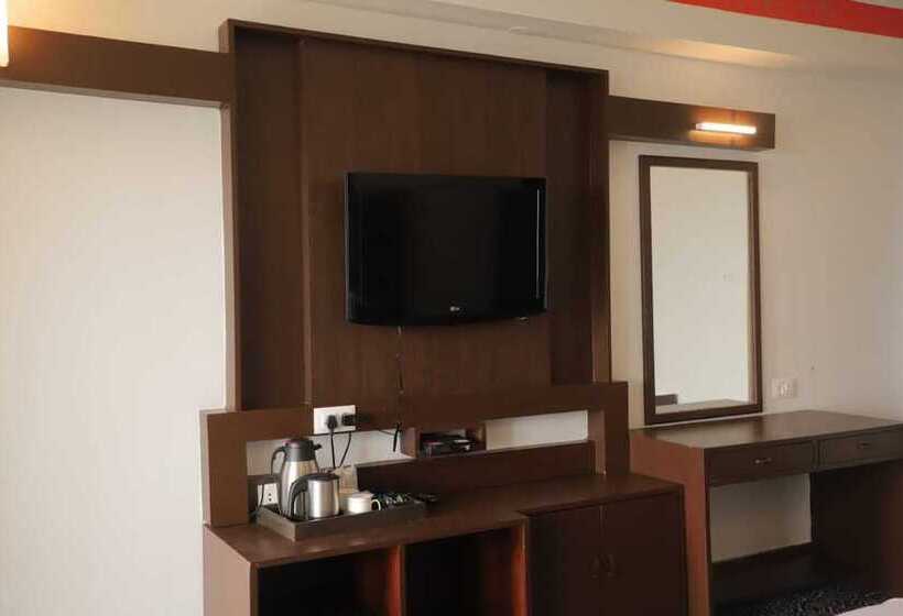 هتل Jewel Himalayan Heights