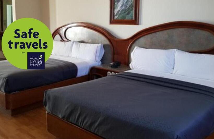 Отель Mx Congreso