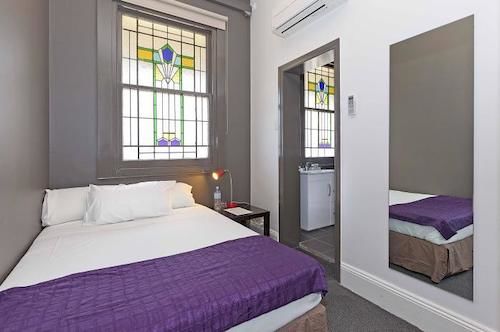 בית מלון כפרי Orient