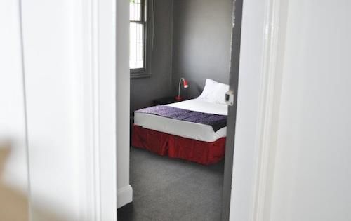 בית מלון כפרי Orient