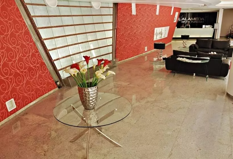 Otel Real Alameda De Queretaro