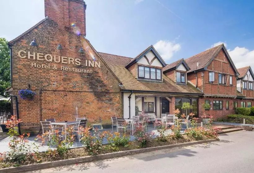 Отель The Chequers Inn
