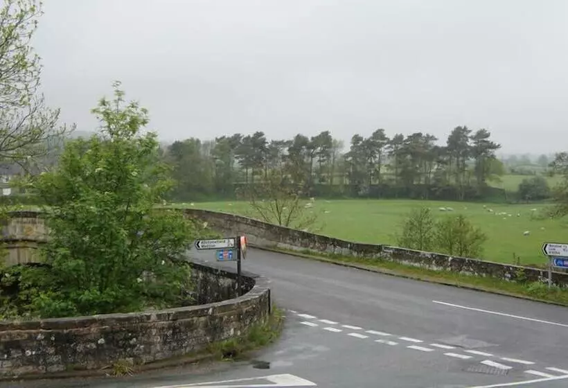 Hotel The Manifold Inn