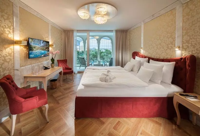 Отель Victory Therme Erding