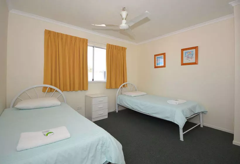 Jade Waters Luxury Apartments