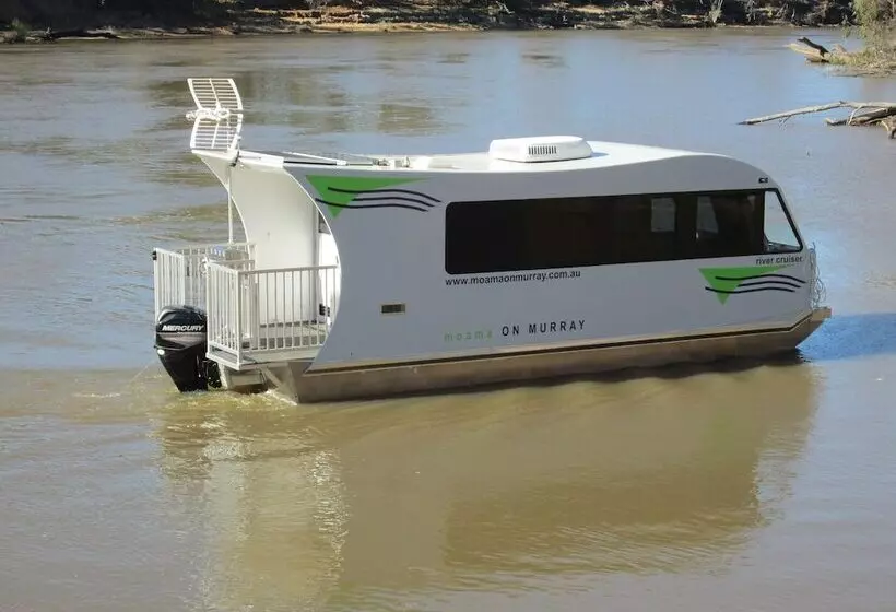 Moama On Murray Houseboats