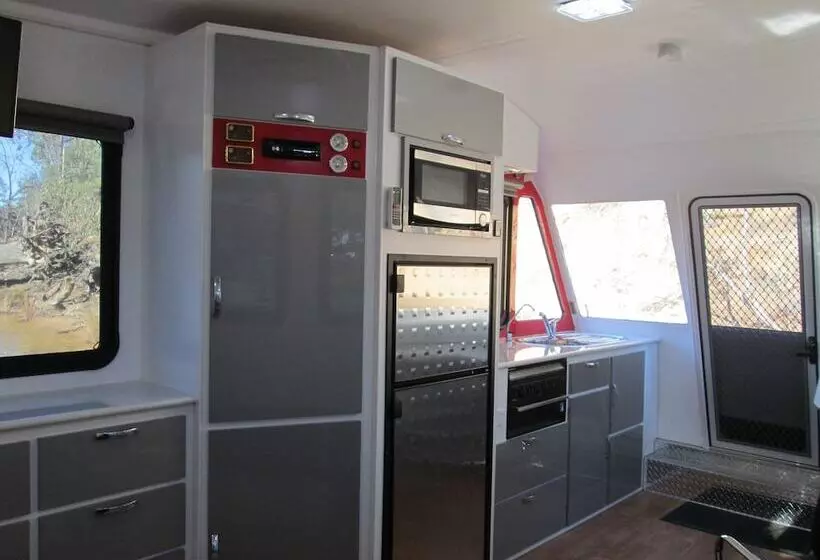 Moama On Murray Houseboats