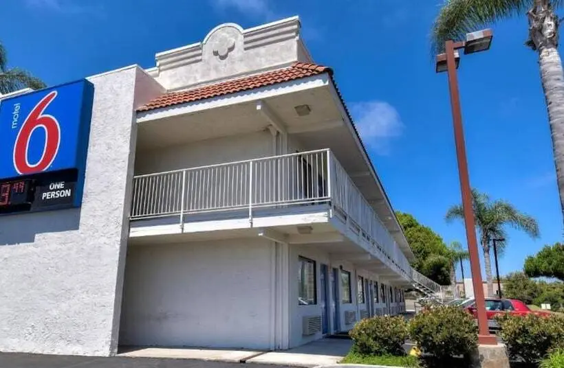 Motel 6carlsbad, Ca  East Near Legoland