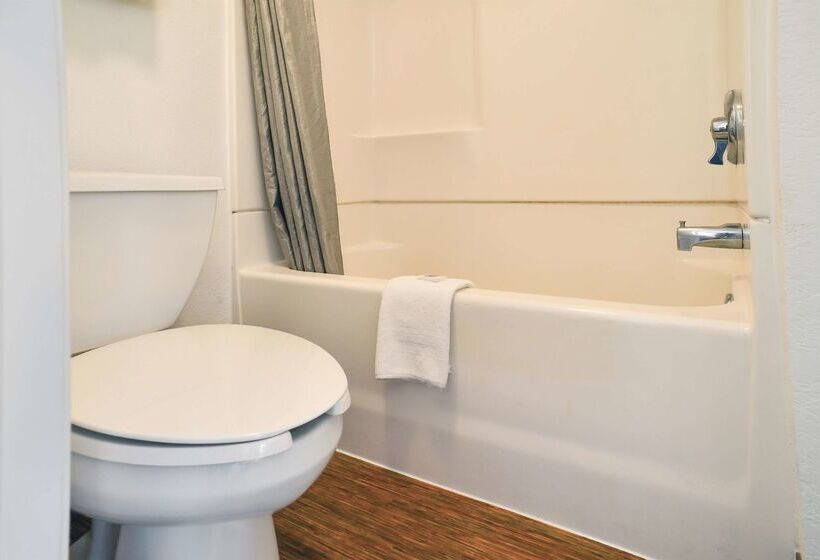 Motel 6 Saint Joseph, Mo