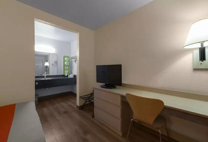 Motel 6 Saint Joseph, Mo