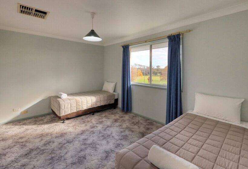 מוטל Cowra Motor Inn