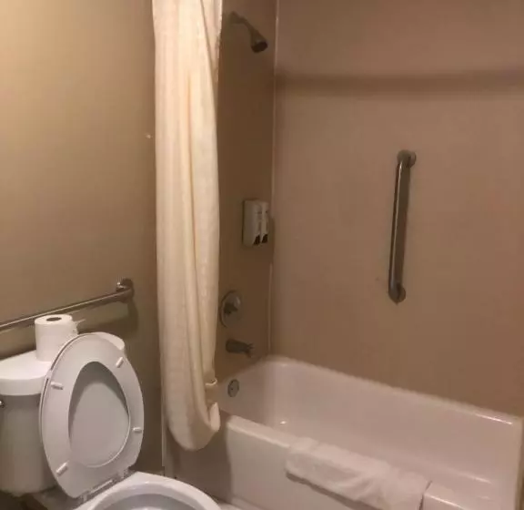 モーテル Garden Inn & Suites