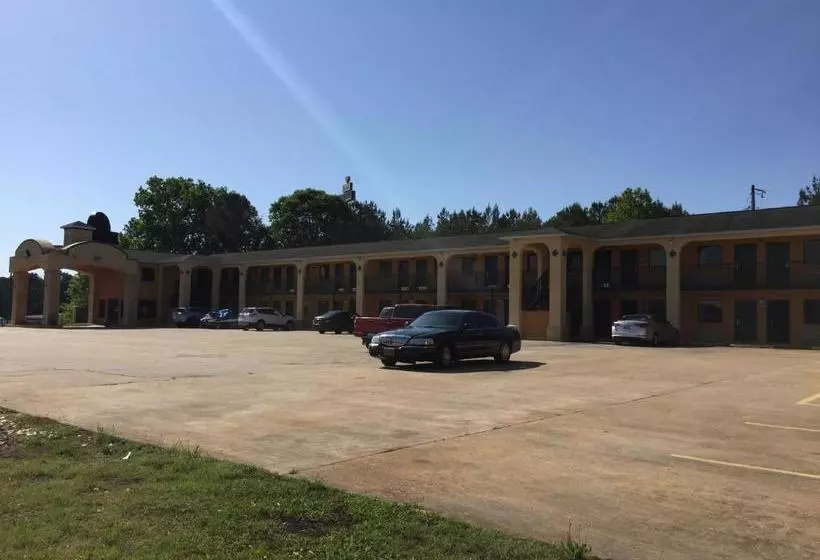 モーテル Garden Inn & Suites