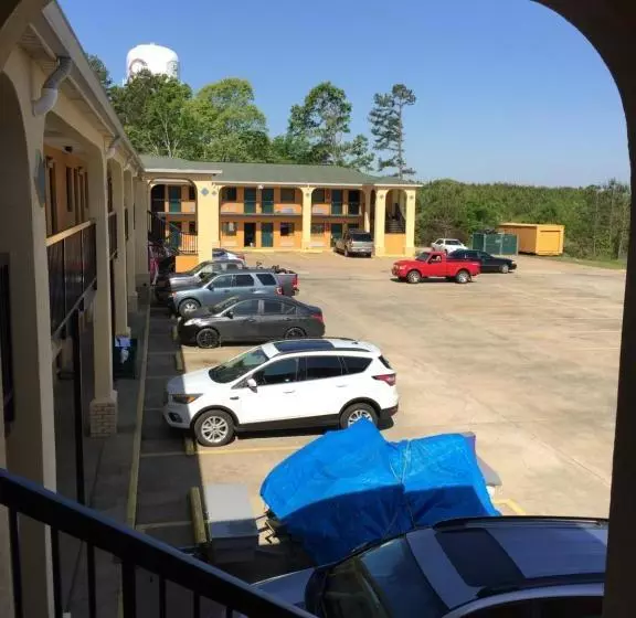 モーテル Garden Inn & Suites